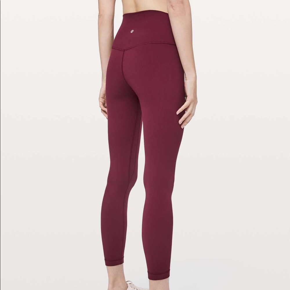 Lululemon maroon aligns 21”